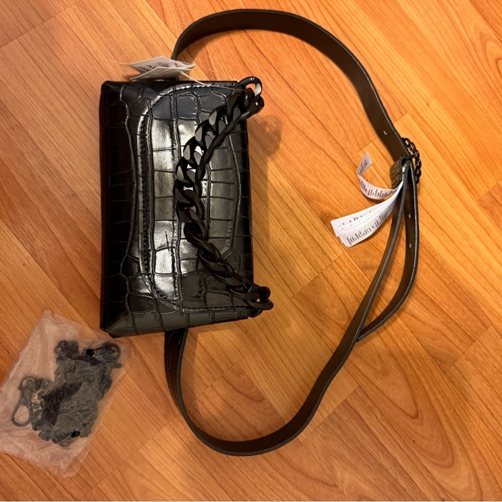 NWT Aldo Faux Black Croc / Crossbody 35“ Belt Goth Punk Bag Glam Y2k whimsygoth - Picture 2 of 9